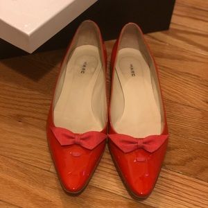Marc Jacobs red flats with bow, size 6.5
